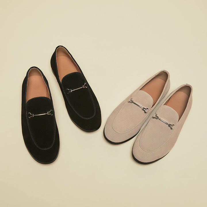 Skórzane loafersy z metalowym detalem