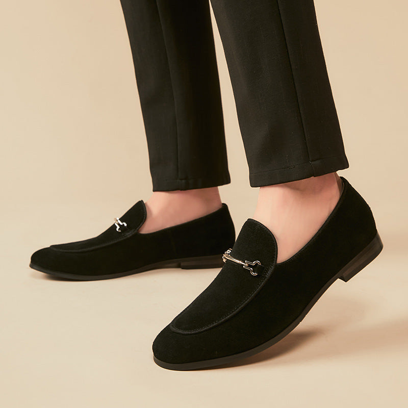 Skórzane loafersy z metalowym detalem