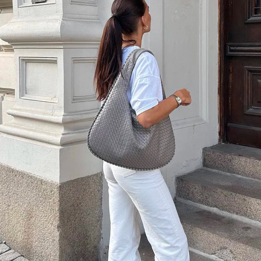 Modna duża pleciona torebka na ramię dla kobiet