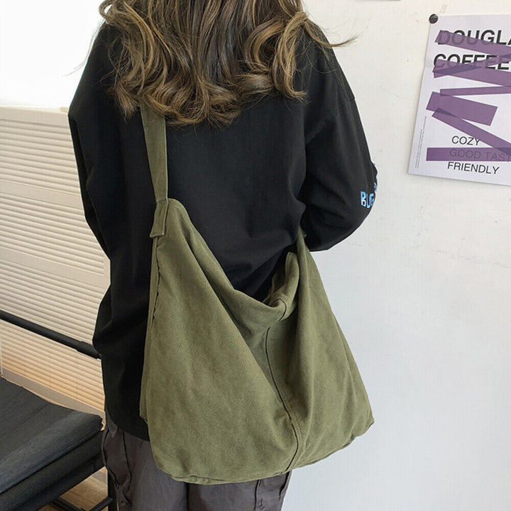 Funkcjonalna nowoczesna torebka typu crossbody