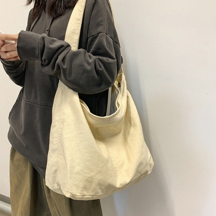Funkcjonalna nowoczesna torebka typu crossbody